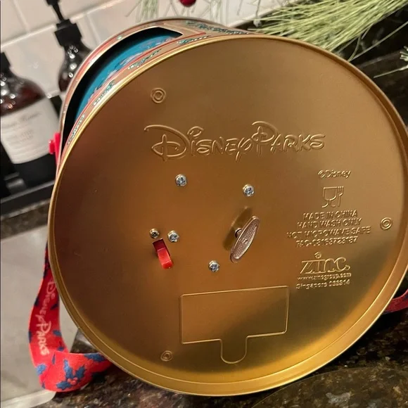 Disney Parks Music Box Popcorn Bucket Festive Holiday Tin - plays jingle bells - Picture 7 of 14